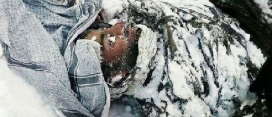 Doğu Kürdistan'da 1 kolber donarak hayatını kaybetti