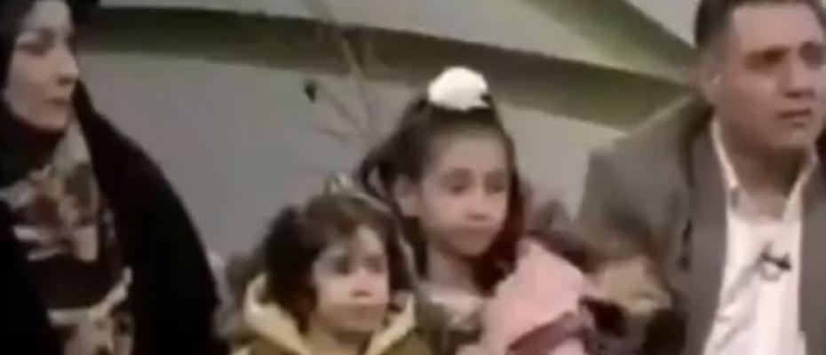 العائلة الإيرانية أمام كاميرات تلفزيون الرسمي