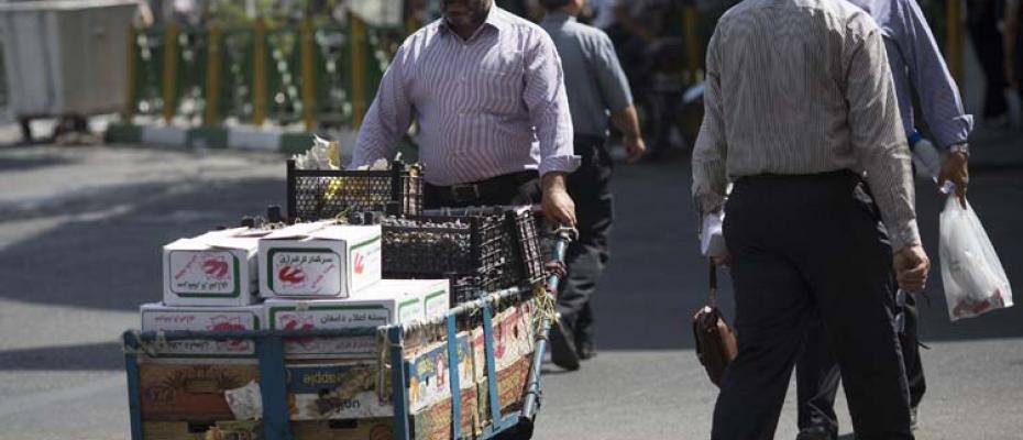بۆ گرووپە تێرۆریستییەکان بوودجەیان هەیە بەڵام بۆ گەڵاڵە زەروورەکان نییانە