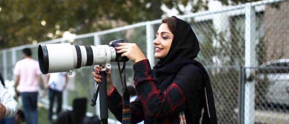 ئامادە بوونی ژنانی وێنەگر لە مەشقی تۆپی پێی پیاوانی ئێران قەدەغە کرا
