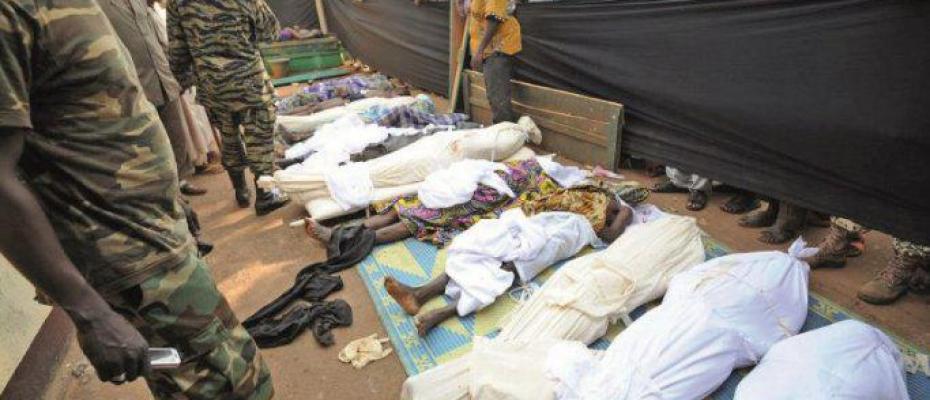 Mali'de silahlı saldırı: En az 100 ölü