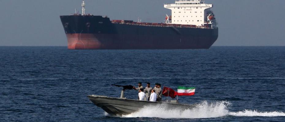 به گفته پنتاگون، رژیم ایران در مظان تسلط بر یک نفتکش پس از خروج آن از بندری در امارات است