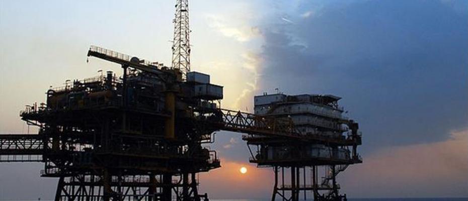 Tehran stores crude oil tremendously as US chokes off Iranian oil exports 