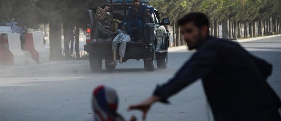 کوژرانى دەیان ئەفغانى بە دەستى تاڵیبان