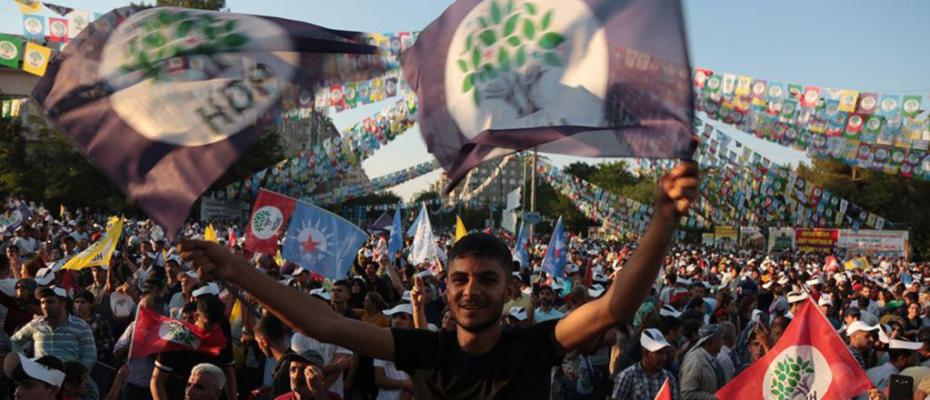 HDP Diyarbakır’da ‘Çözüm Süreci’ mitinglerinin startını verdi