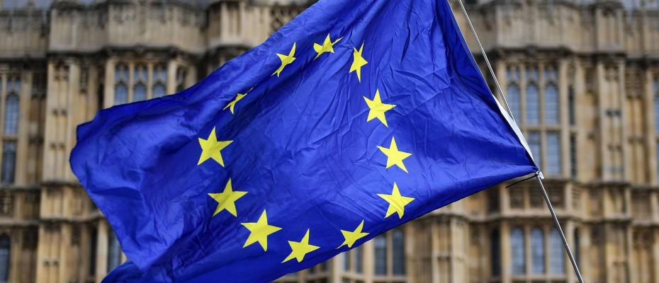 EU urges Iran to stop uranium enrichment