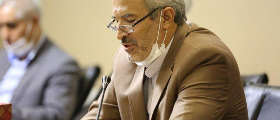 پس از افشاگری آواتودی و به دلیل هراس از گزارش های بیشتر ، مدیرکل فاسد حراست دانشگاه آزاد کرمانشاه برکنار شد!