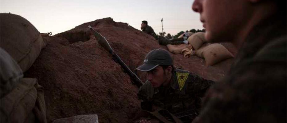 عناصر من قوات حماية الشعب الكوردي في سوريا
