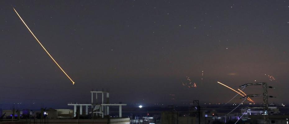 Monitoring group: Israeli rocket attacks target Hezbollah's and Iran-linked militias in Syria