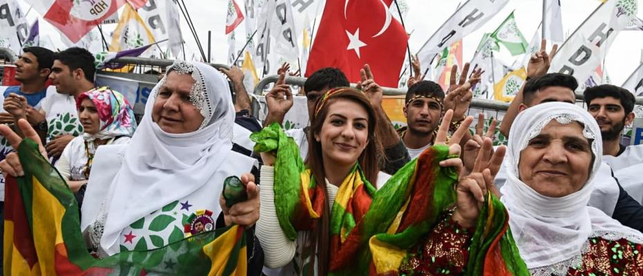 ڕێکخراوی مەدەنیی ئاشتیی جیهانی: دەبێت وڵاتانى ڕۆژئاوایی فشار بخەنە سەر تورکیا بۆ چارەسەرى ئاشتى لە باکورى کوردستان