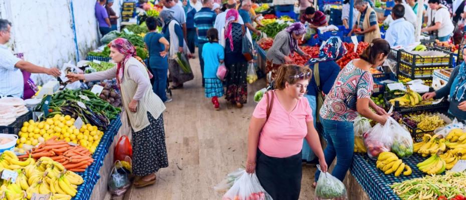 Türkiye’de insanların yüzde 27’si temel ihtiyaçlarını karşılayamıyor