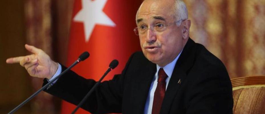  Cemil Çiçek’ten Sedat Peker açıklaması: Savcılar gereğini yapmalı