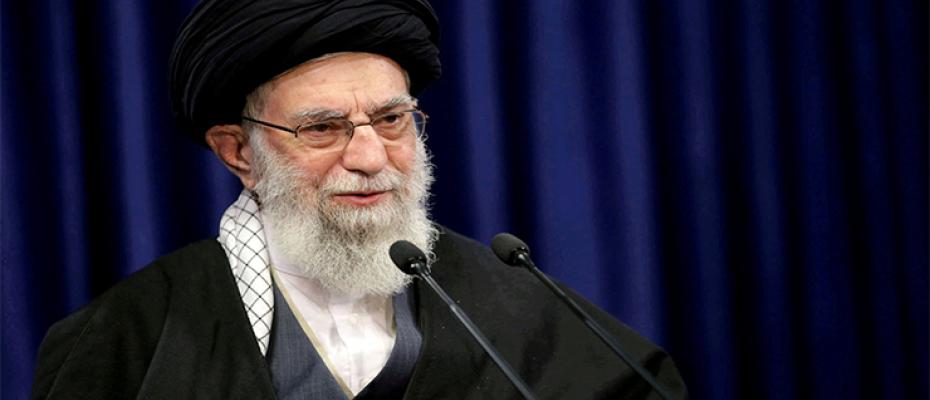 علي خامنئي
