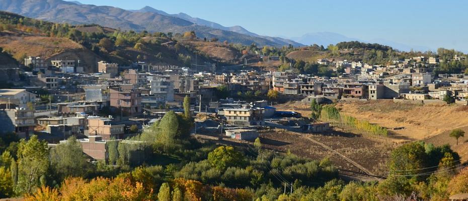 سوپای پاسداران شەڕی نێوان دانیشتووانی گوندی "هێیە و میراوێ" خۆش دەکات