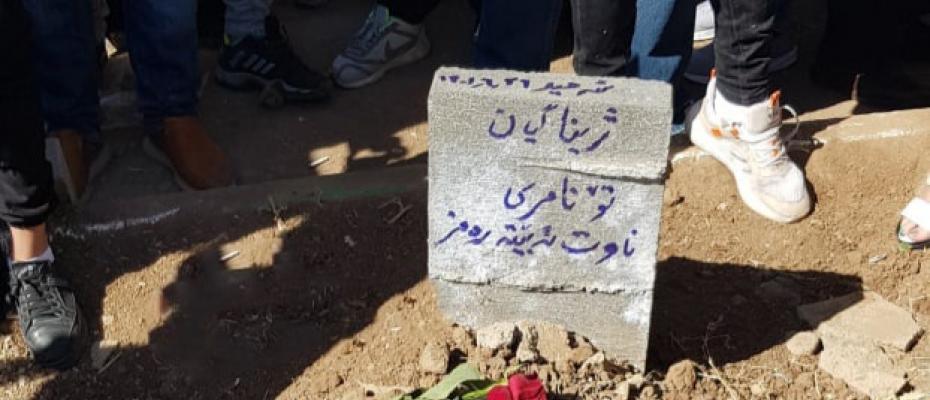 Thousands say ‘NO’ to regime at funeral of murdered Kurdish woman