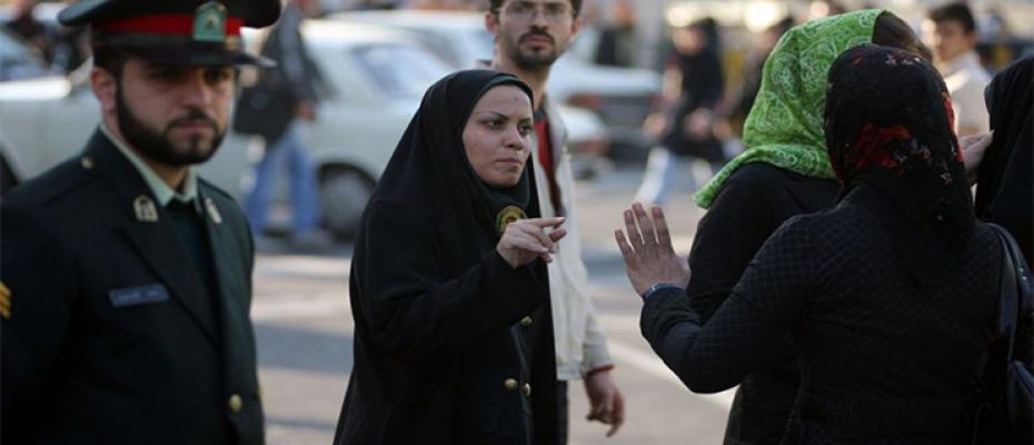 شرطة الاخلاق في ايران