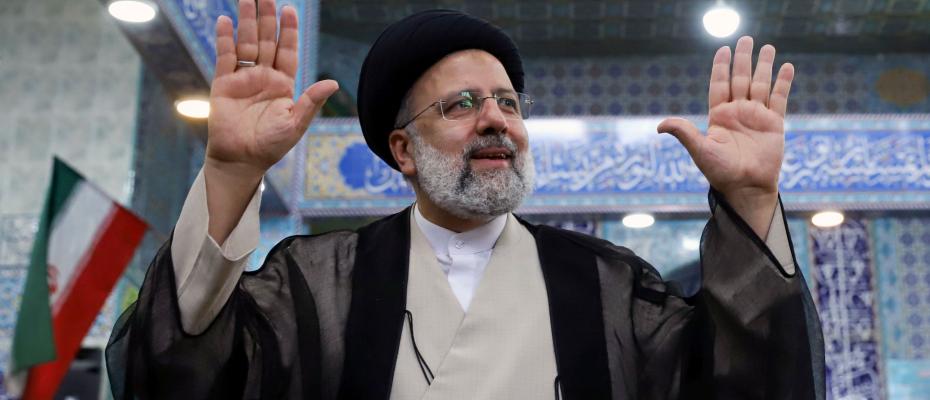 Iranian president: Western enemies failed to isolate Tehran