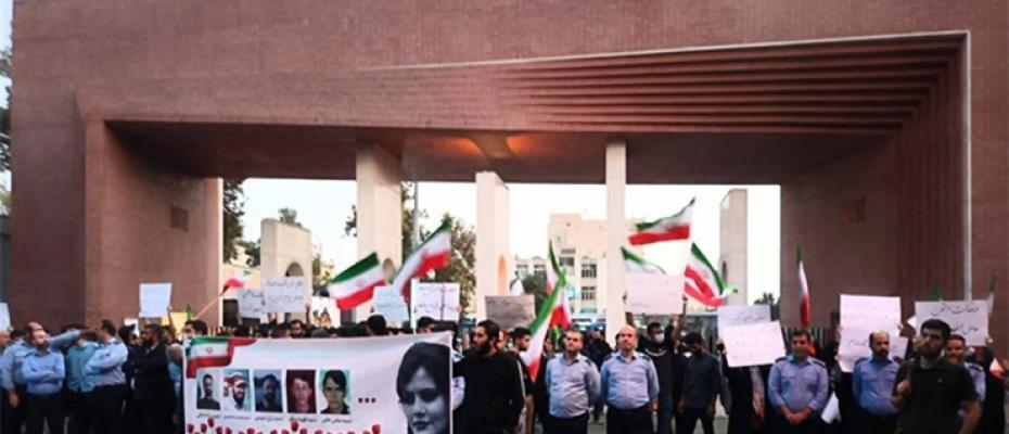 الجامعات تنتفض