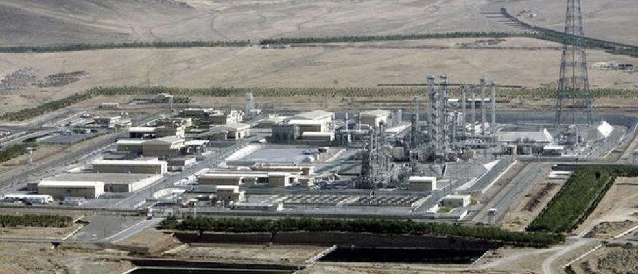  Iranwire: Tehran bans electronic devices at nuclear sites 