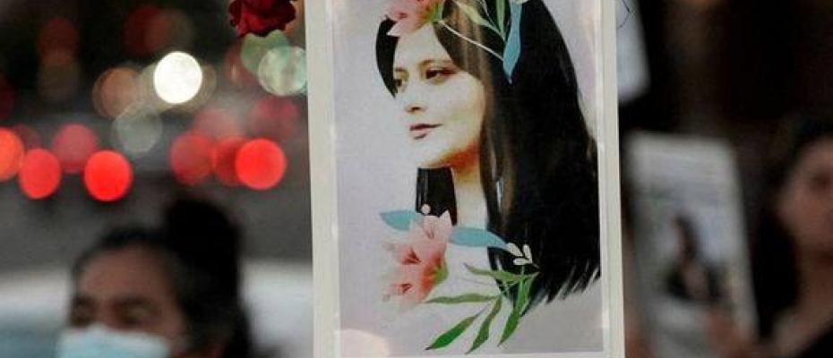 نامه سرگشاده خانواده‌های دادخواه و آسیب‌دیدگان به رهبران جهان در سالگرد جنبش "ژن، ژیان، آزادی"