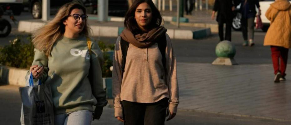 لە ماوەی ساڵێکدا زیاتر لە ٢٠٠ ژن لە ئێران کوژراون