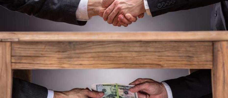 ئێران لە ڕیزبەندیی هەرە گەندەڵترین وڵاتانی جیهاندایە
