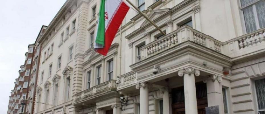 بریتانیا کاردار ایران را احضار کرد
