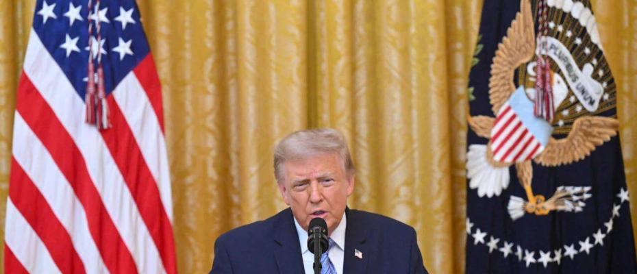 ترامپ: ئەگەر ئێران ڕانەگیرێت ناوچەکە ڕەنگە ڕابکێشرێتە ناو ململانێیەکی فراوانترەوە